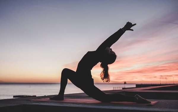 Comment élaborer une séance de yoga thématique inspirée par des paysages naturels célèbres?
